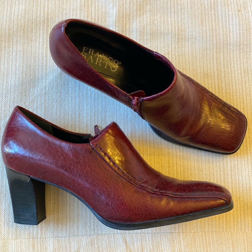 FRANCO SARTO Alta II Cherry Red Heels. Size 7